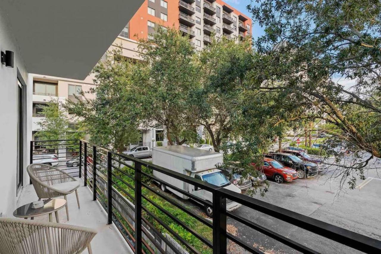 Pretty Rola 204 Upscale Spacious 1B1B Apt W King Bed At Downtown Ft Lauderdale Fort Lauderdale Exteriér fotografie